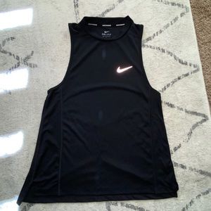 Nike Workout Tank size S